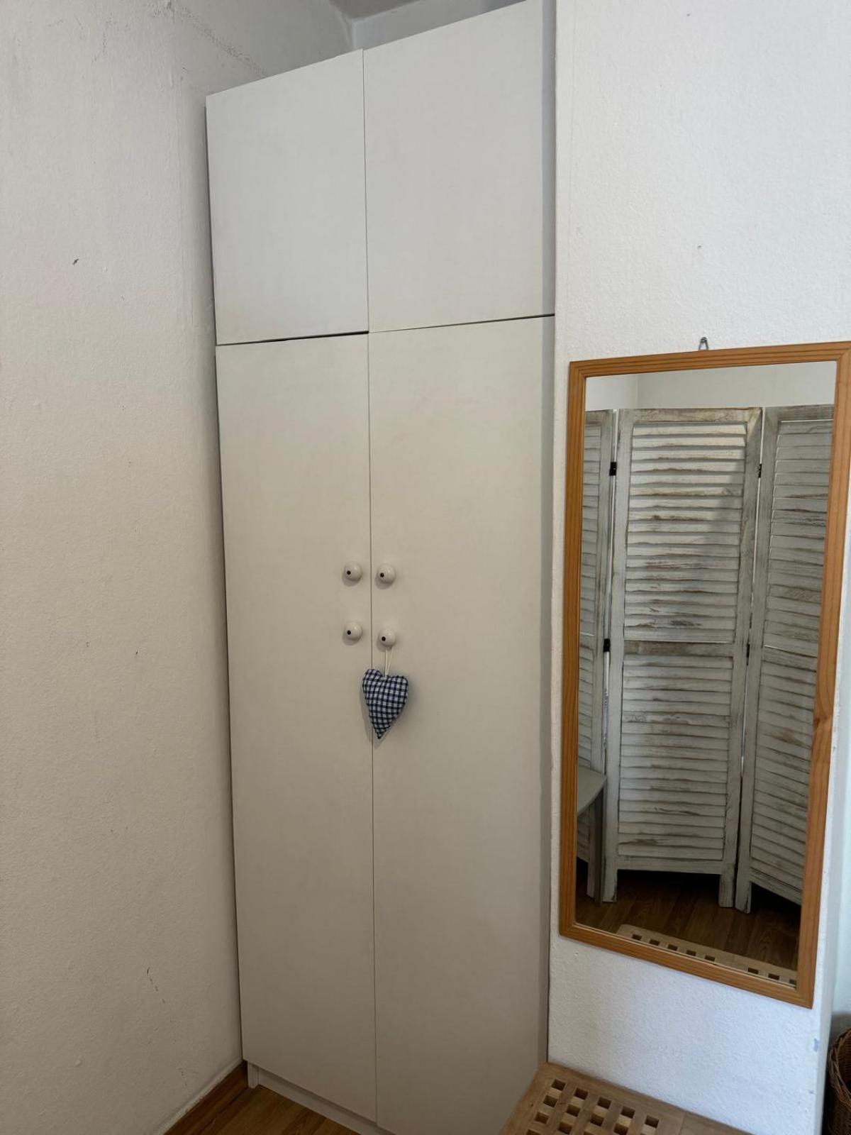 Gemuetliches Komfortables Zimmer Fuer 1 Person Im Zentrum Мюнхен Экстерьер фото